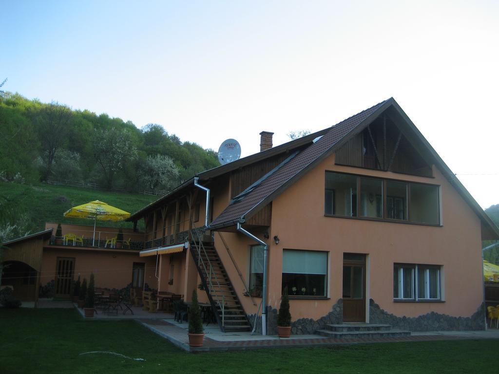 Pensiunea Colt Alb Băile Homorod Buitenkant foto